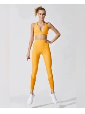Beach Riot Lauren High-Waist Ribbed Leggings in Yellow
